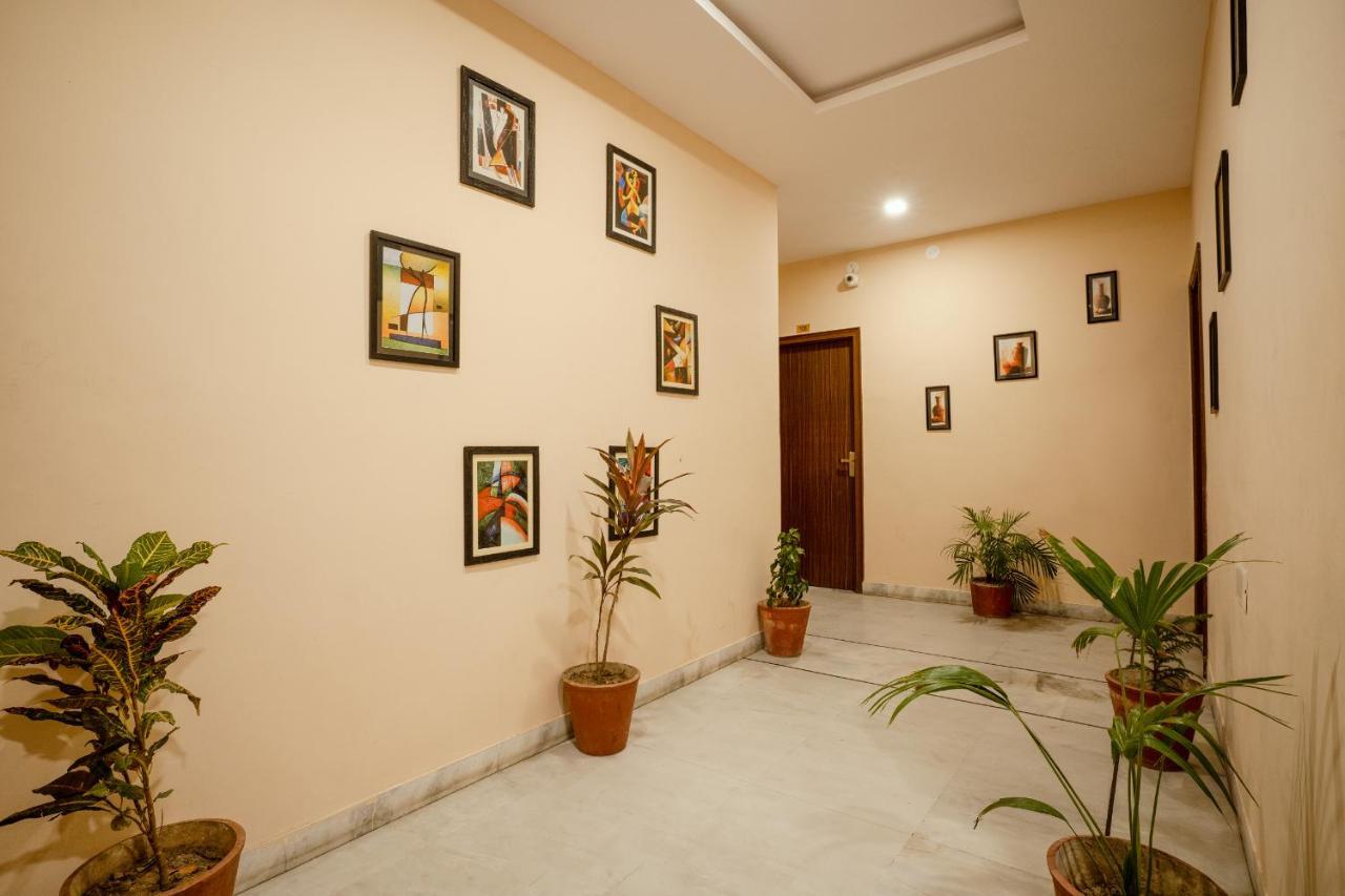 Tripli Udaipur Hotel Buitenkant foto